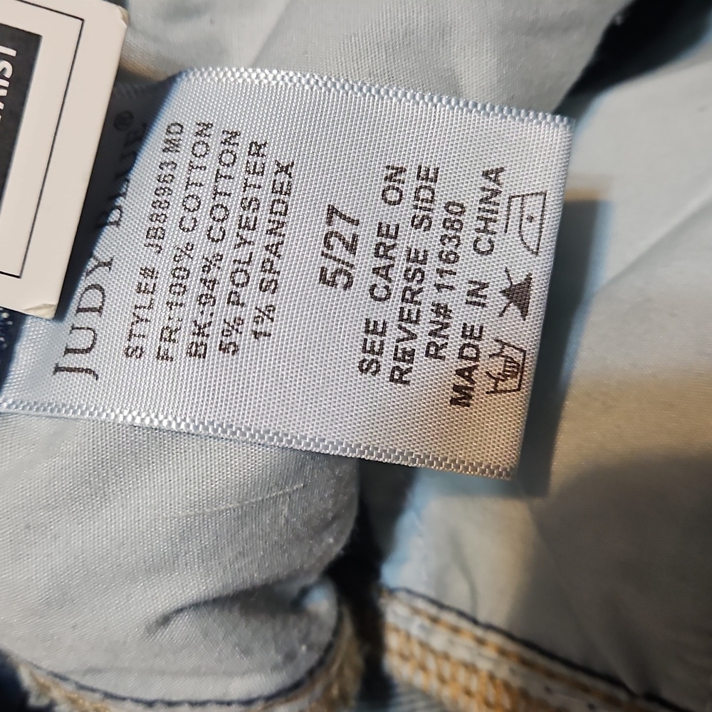 Judy Blue Wide-Leg Crop High Waist Rigid Magic Destroyed Hem Jeans-NWT - Picture 12 of 14